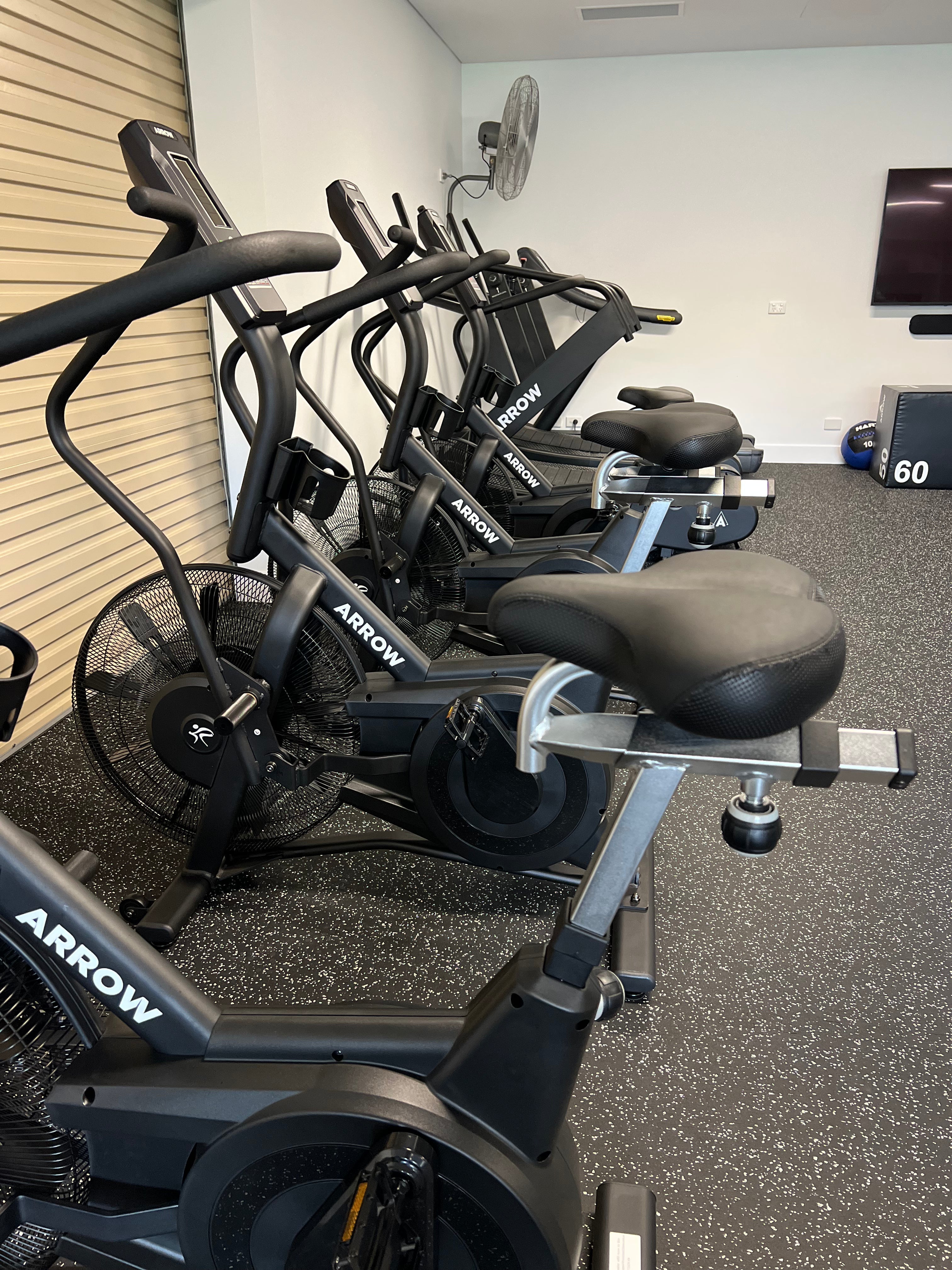Upright Bike vs Spin Bike: Which is Right for You?
