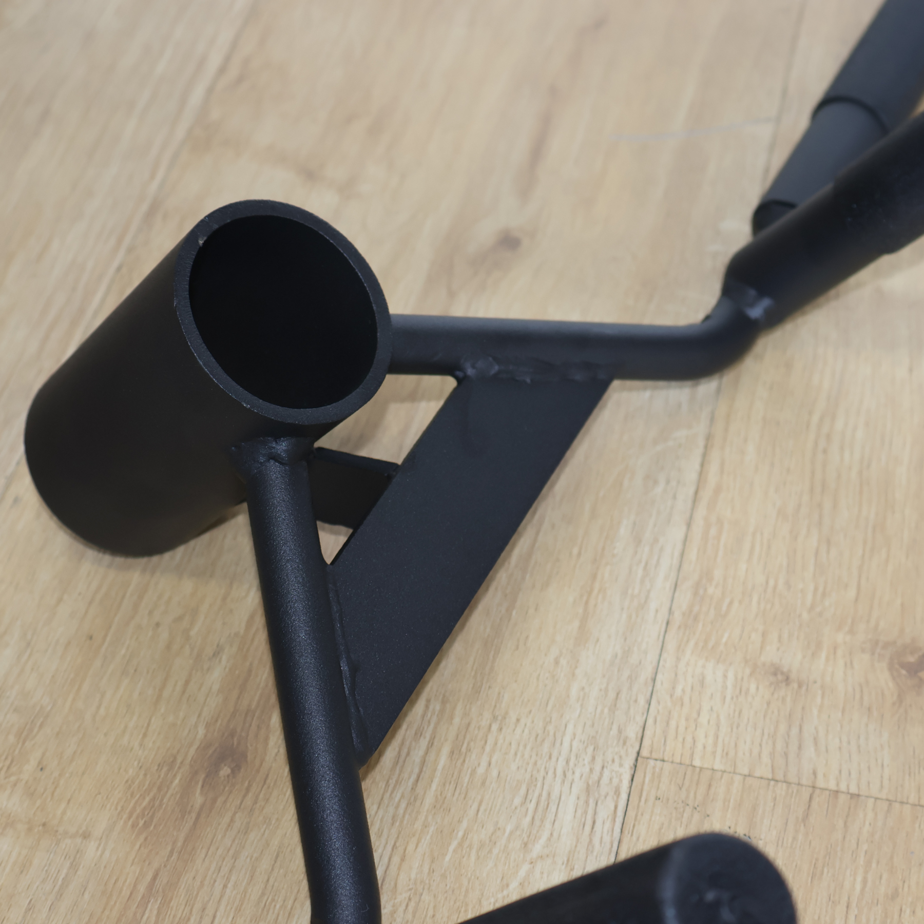 ARROW Multi Handle Landmine