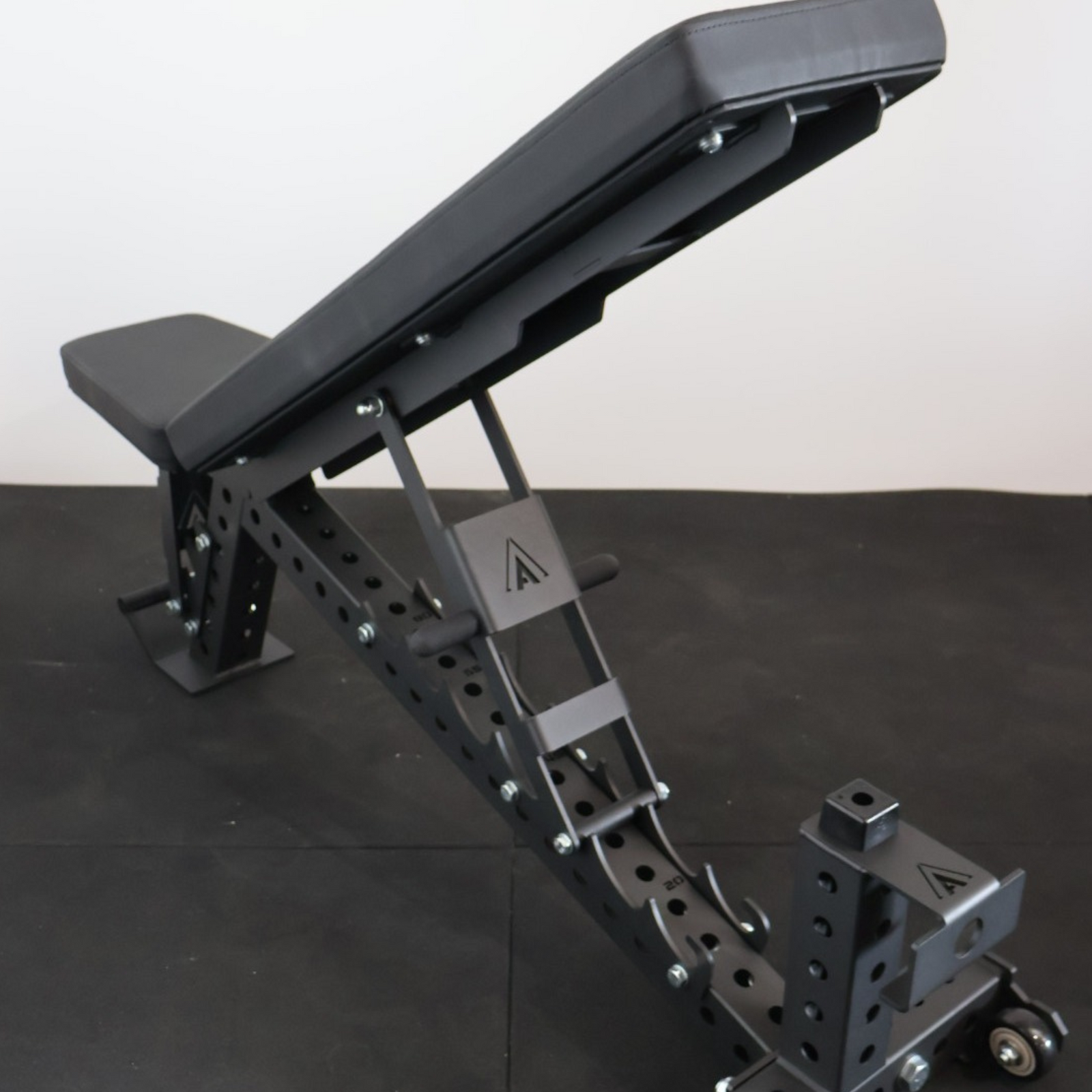 ARROW X8 Adjustable FIB Weight Bench