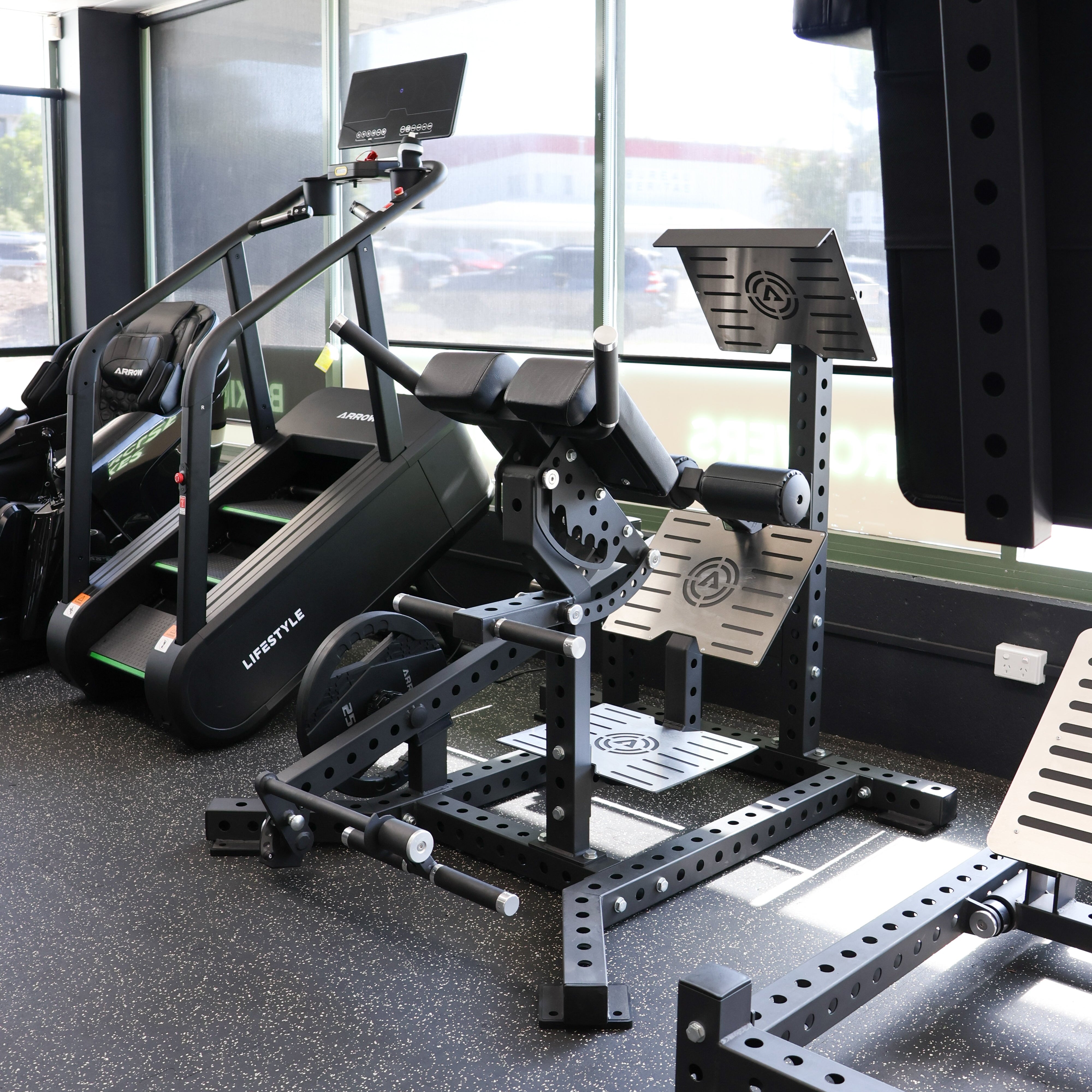 Adjustable Roman chair garage series plate loaded