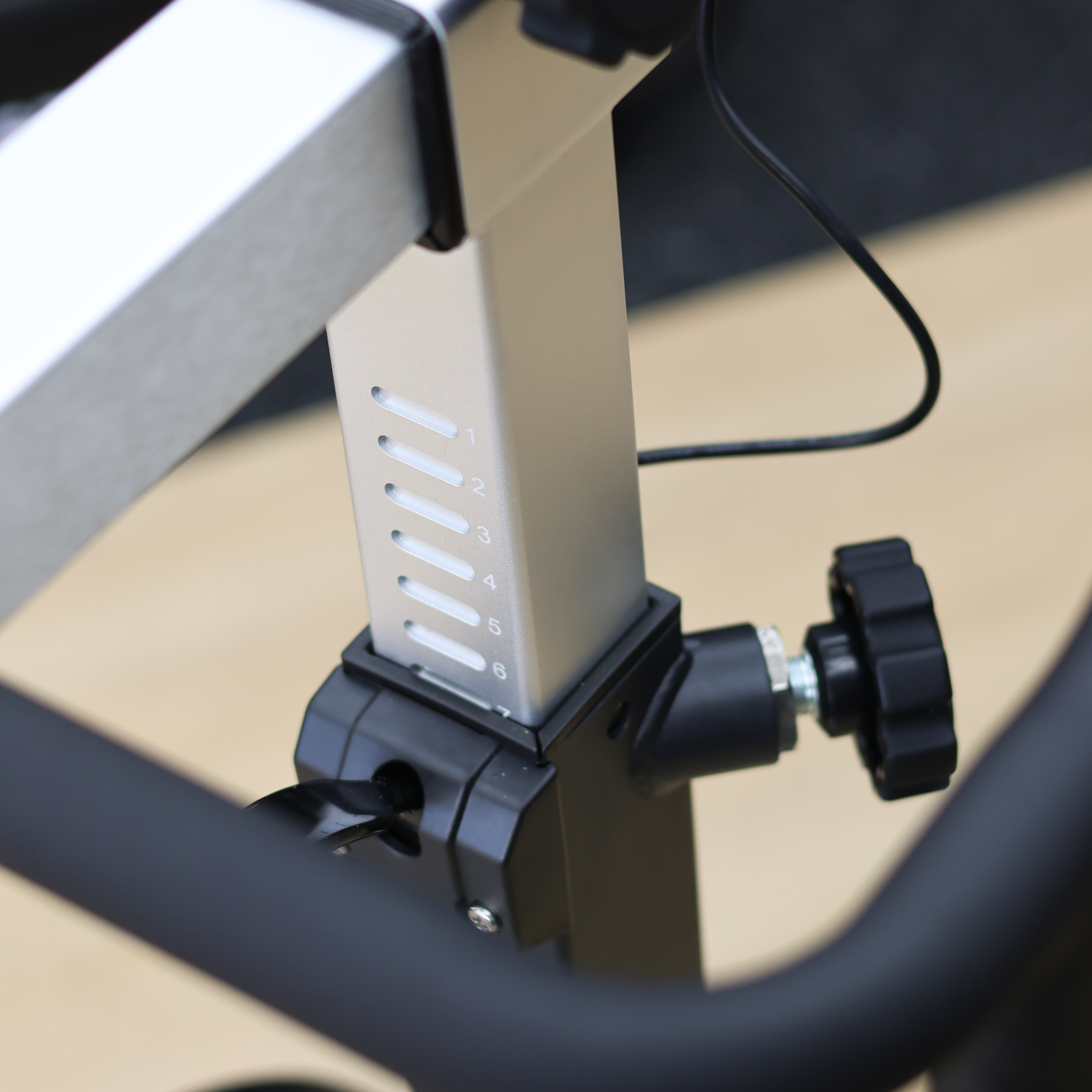 ARROW Beast Commercial Air ERG Bike