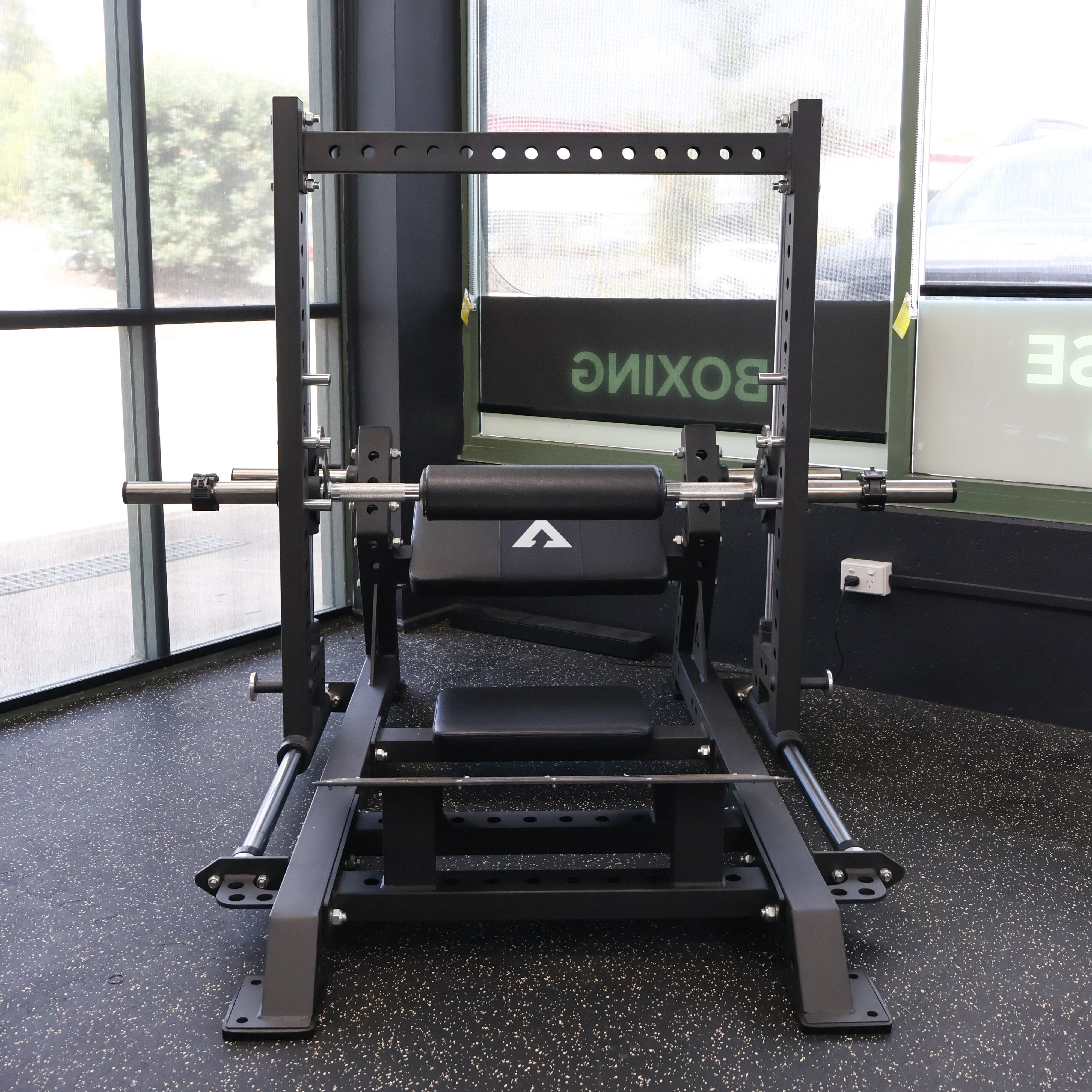 hip thrust machine gym equipment