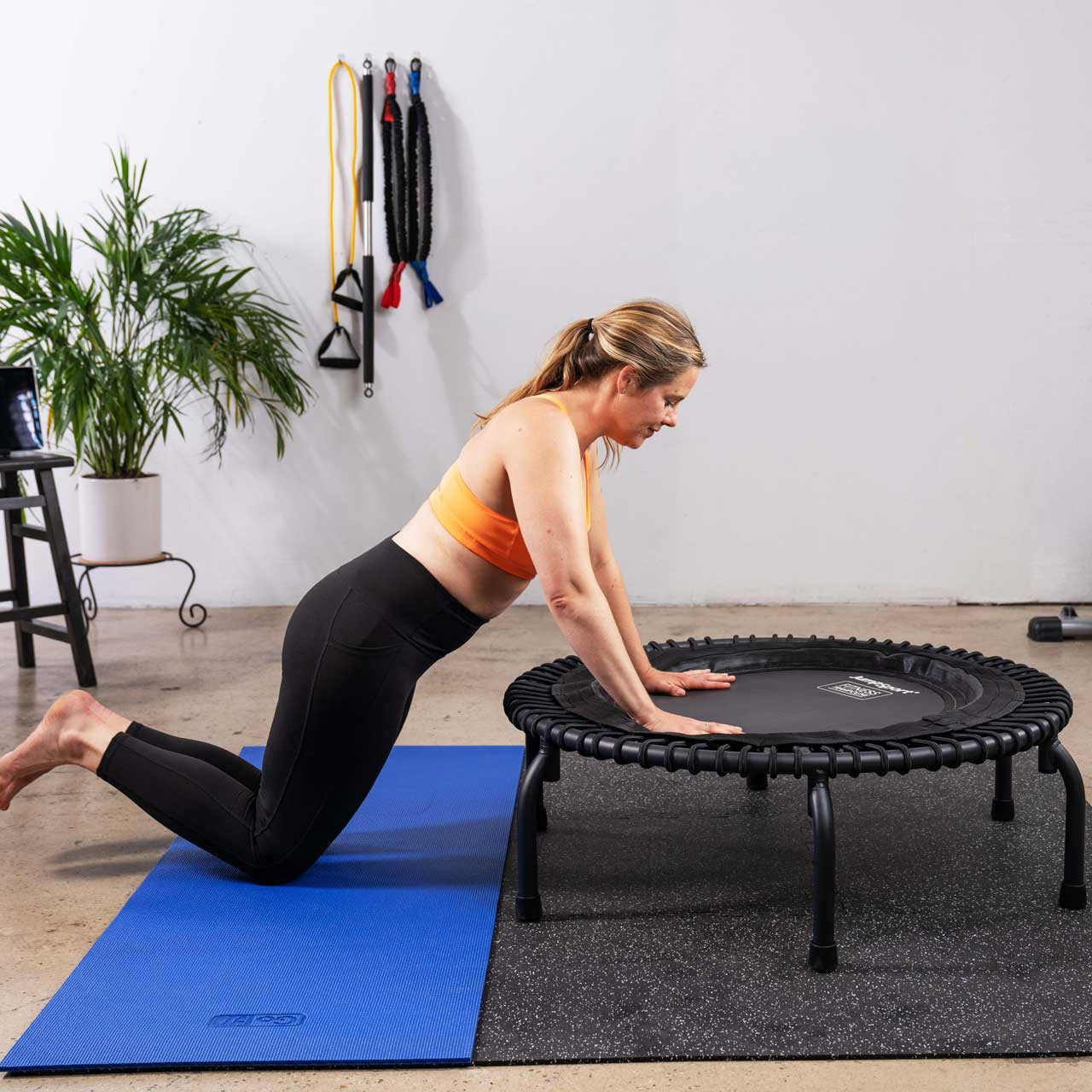 JumpSport 350 PRO Fitness Trampoline – 39
